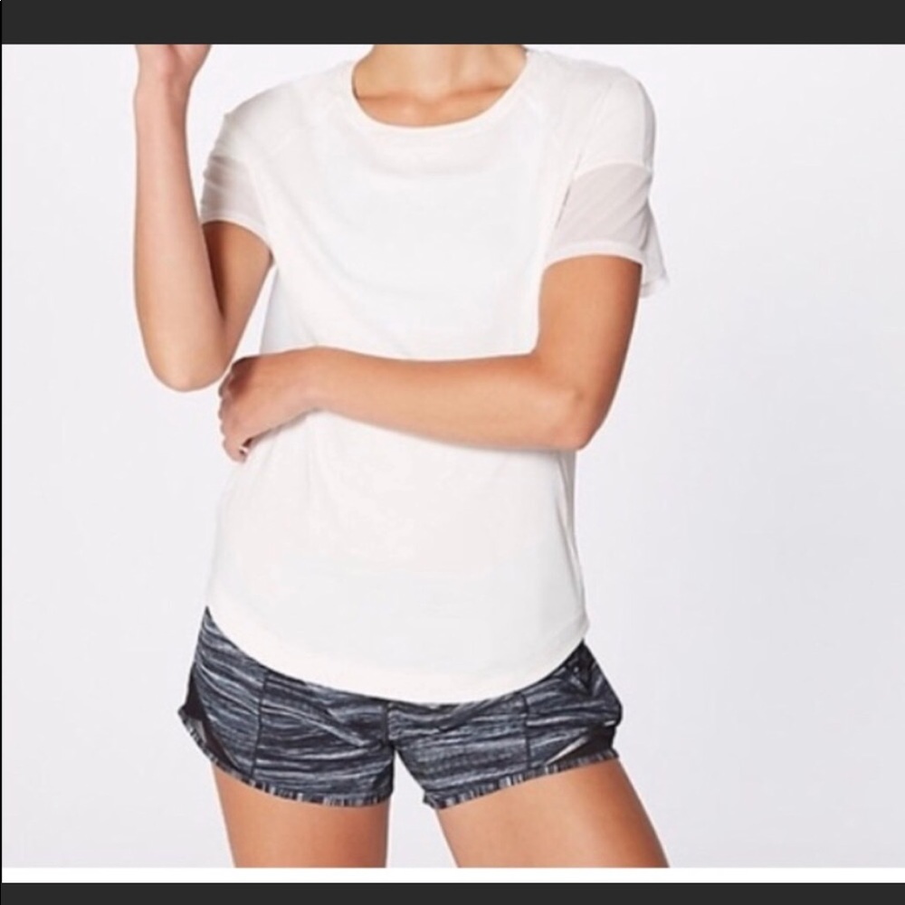 Lululemon mesh workout top